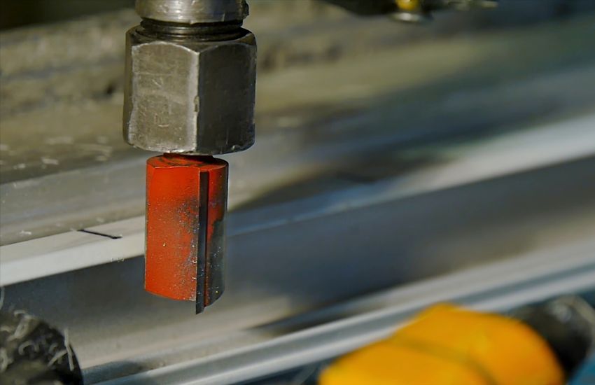 Corte por fusión con gas en procesos CNC industriales